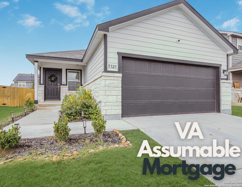 5323 Franklin Hills, Von Ormy, TX 78073