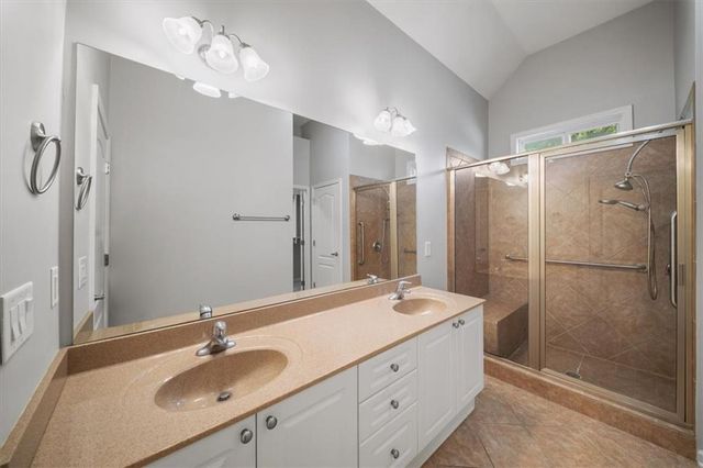 301 Glens Way, Woodstock, GA 30188