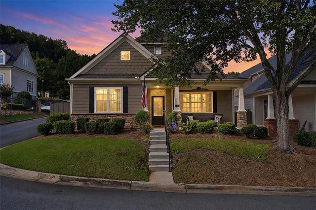 301 Glens Way, Woodstock, GA 30188