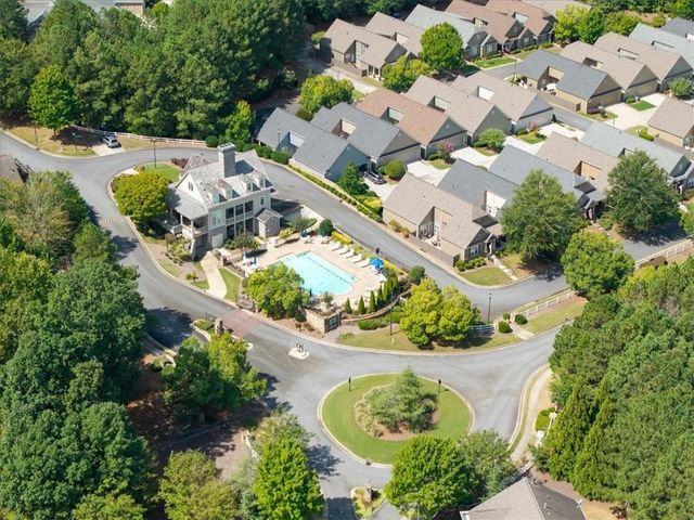 301 Glens Way, Woodstock, GA 30188