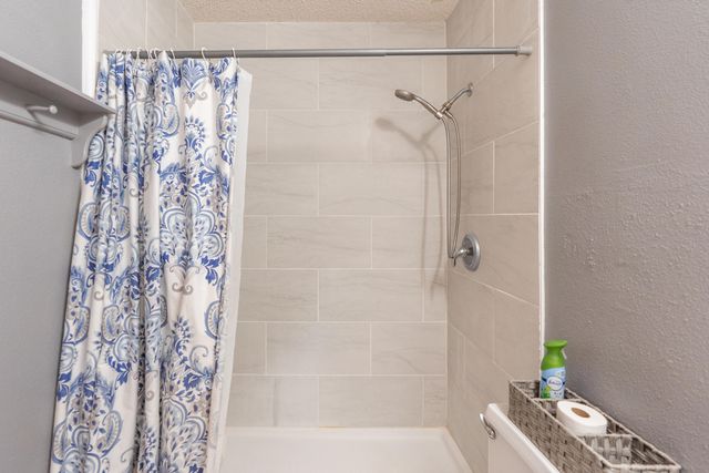 512 N Grover Avenue, Lubbock, TX 79416