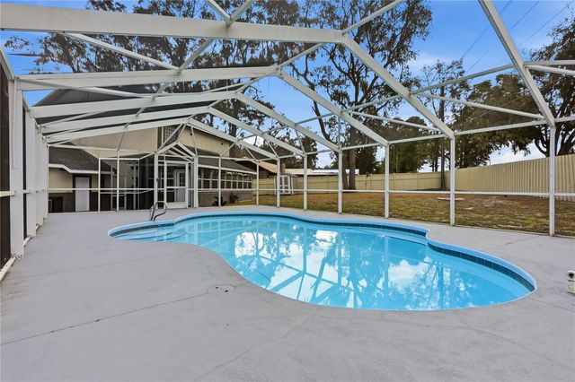 174 NW CLUBVIEW CIRCLE, Lake City, FL 32055