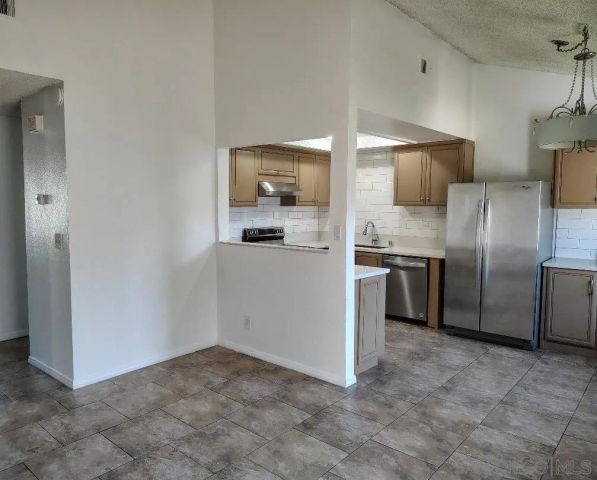 12650 Lakeshore Dr 158, Lakeside, CA 92040