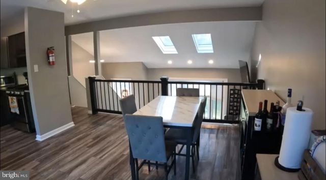 12 6TH ST, Barnegat, NJ 08005