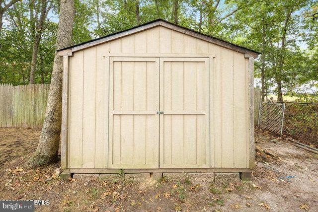 12 6TH ST, Barnegat, NJ 08005