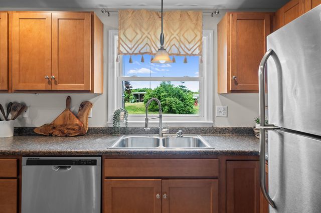 46 Coakley Road, Portsmouth, NH 03801