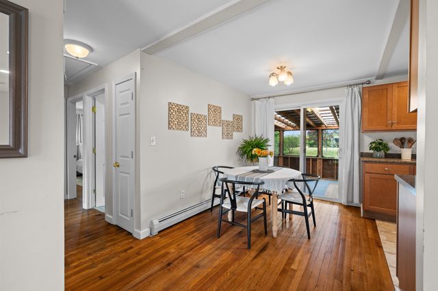 46 Coakley Road, Portsmouth, NH 03801
