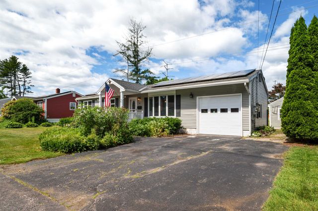 46 Coakley Road, Portsmouth, NH 03801