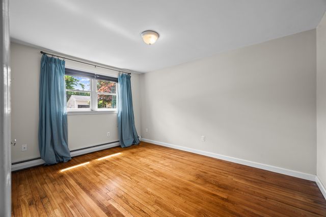 46 Coakley Road, Portsmouth, NH 03801