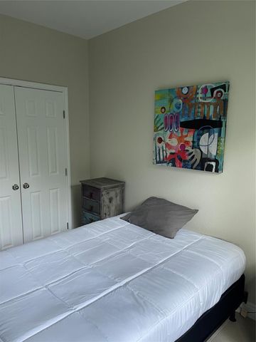 11931 Lakeview Manor Drive, Willis, TX 77318