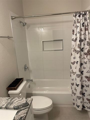 11931 Lakeview Manor Drive, Willis, TX 77318