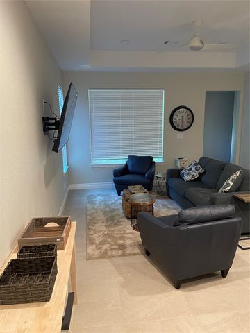 11931 Lakeview Manor Drive, Willis, TX 77318