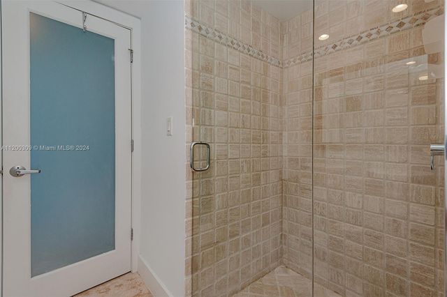 2301 Collins Ave 1506, Miami Beach, FL 33139