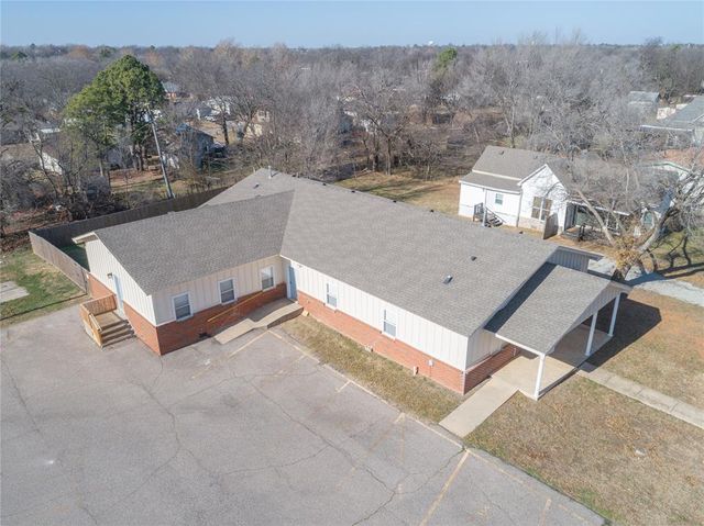 700 N Tucker Avenue, Shawnee, OK 74801