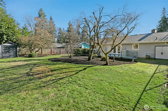 16326 Lake Hills Boulevard, Bellevue, WA 98008