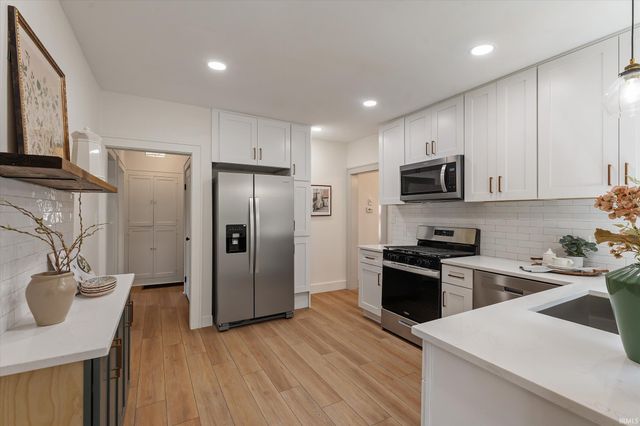 19556 N Paxson Drive, South Bend, IN 46637