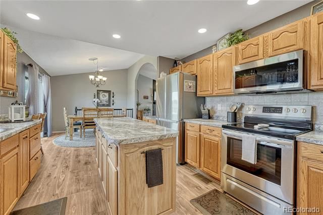 1166 Belgian Trail, Elizabeth, CO 80107