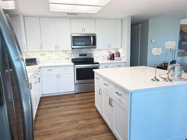 150 BELLEVIEW BOULEVARD 601, Belleair, FL 33756