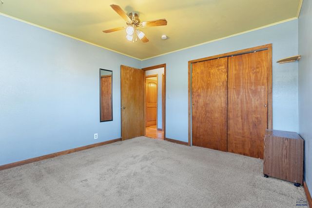 830 S CHICAGO, Hot Springs, SD 57747