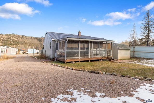 830 S CHICAGO, Hot Springs, SD 57747
