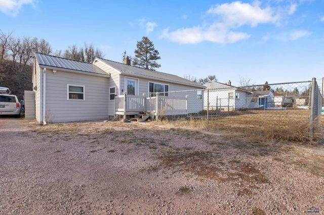 830 S CHICAGO, Hot Springs, SD 57747