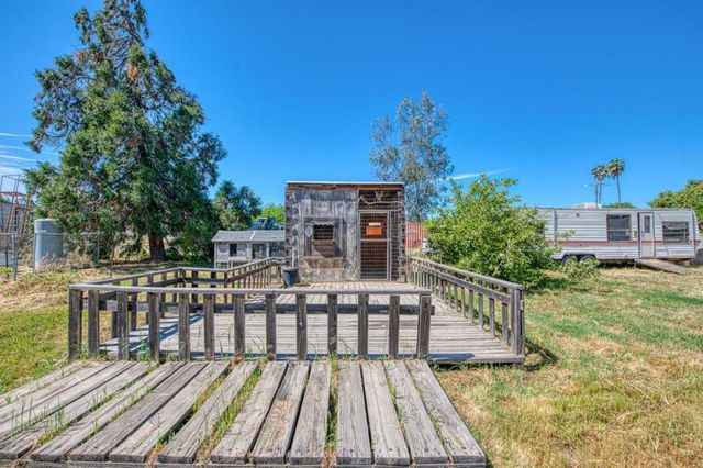 4355 W Shields Avenue, Fresno, CA 93722