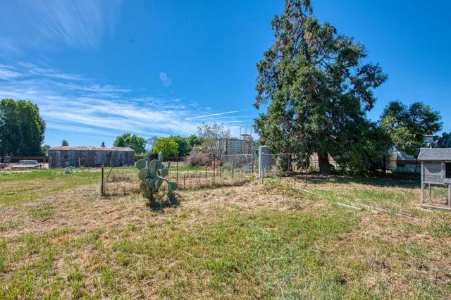 4355 W Shields Avenue, Fresno, CA 93722