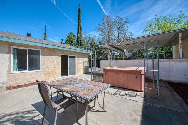 4355 W Shields Avenue, Fresno, CA 93722