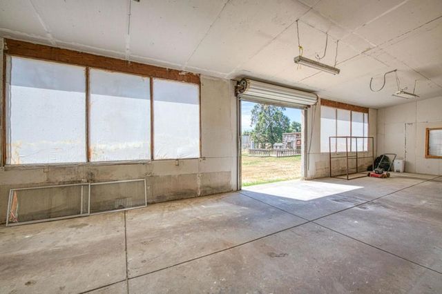 4355 W Shields Avenue, Fresno, CA 93722