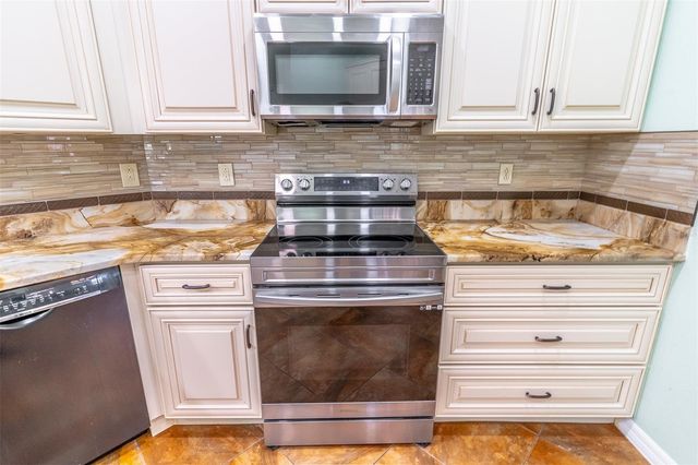 8508 SW 84TH LOOP, Ocala, FL 34481