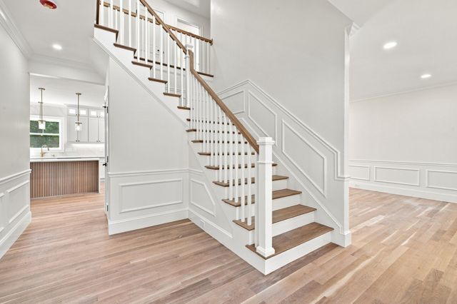 2 Berthold St, Saugus, MA 01906