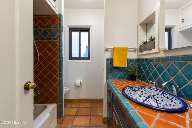 1634 E Water Street, Tucson, AZ 85719