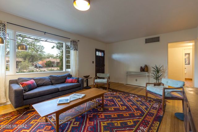 1634 E Water Street, Tucson, AZ 85719