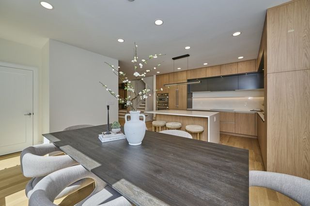 125 Fuller 125, Brookline, MA 02446