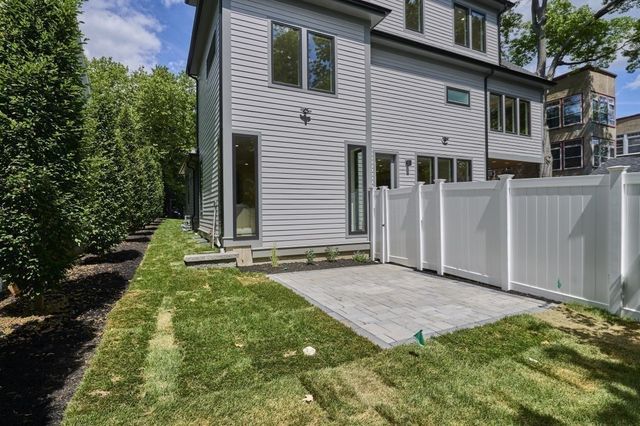125 Fuller 125, Brookline, MA 02446