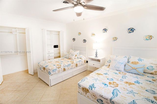 4316 Jackson St, Hollywood, FL 33021