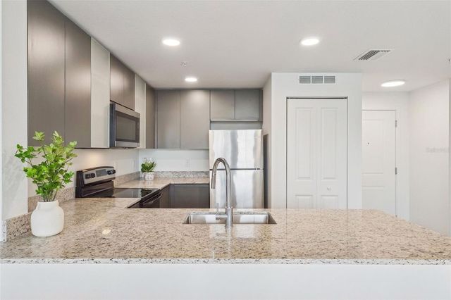 5587 MILLENIA PARK BOULEVARD 203, Orlando, FL 32839
