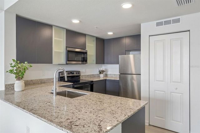 5587 MILLENIA PARK BOULEVARD 203, Orlando, FL 32839