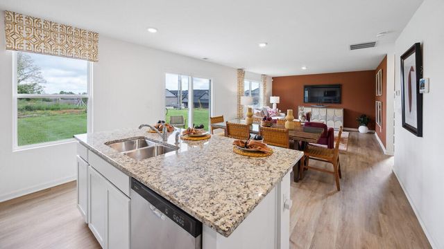 1001 Carriage Place Drive, Richmond, KY 40475