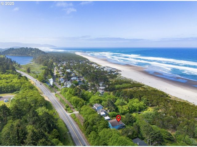 18320 N HIGHWAY 101, Rockaway Beach, OR 97136