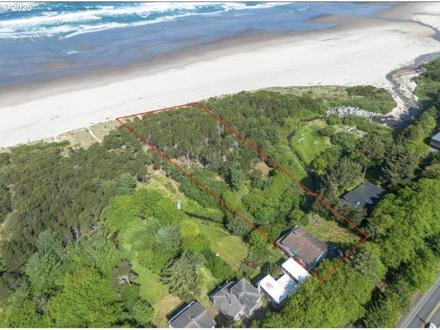 18320 N HIGHWAY 101, Rockaway Beach, OR 97136