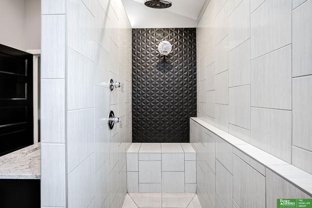 7267 N 172nd Street, Bennington, NE 68007