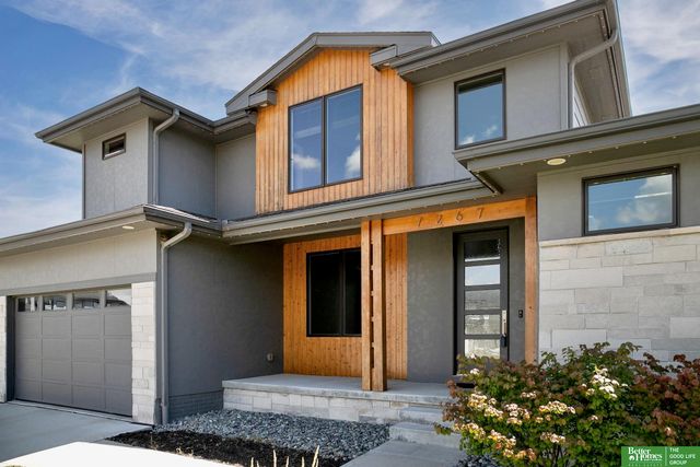 7267 N 172nd Street, Bennington, NE 68007