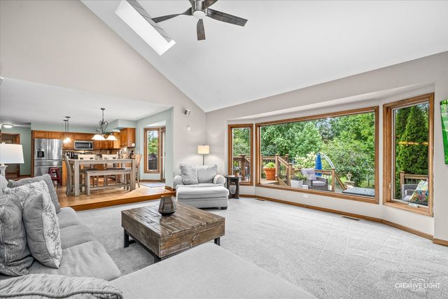 23741 W Deer Chase Lane, Naperville, IL 60564