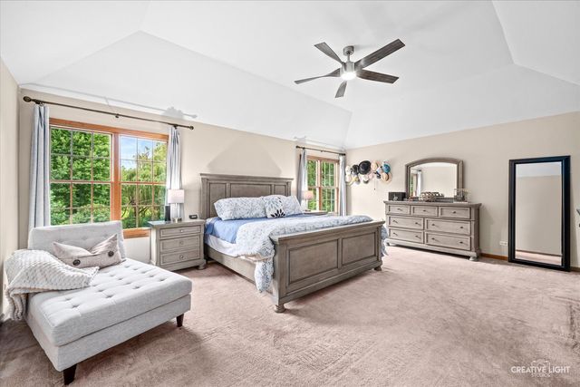 23741 W Deer Chase Lane, Naperville, IL 60564