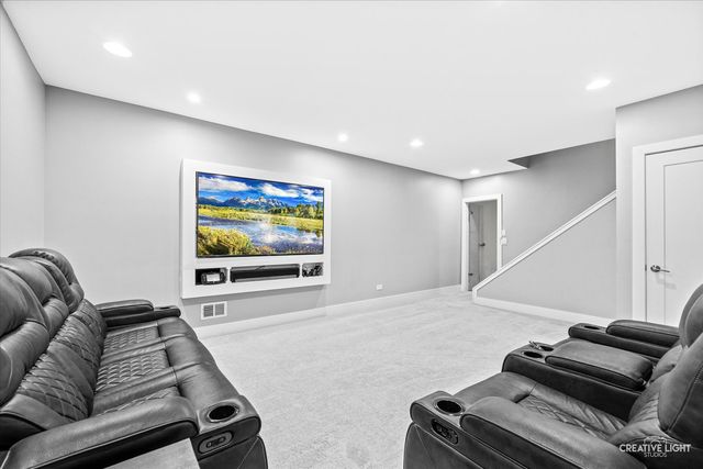 23741 W Deer Chase Lane, Naperville, IL 60564