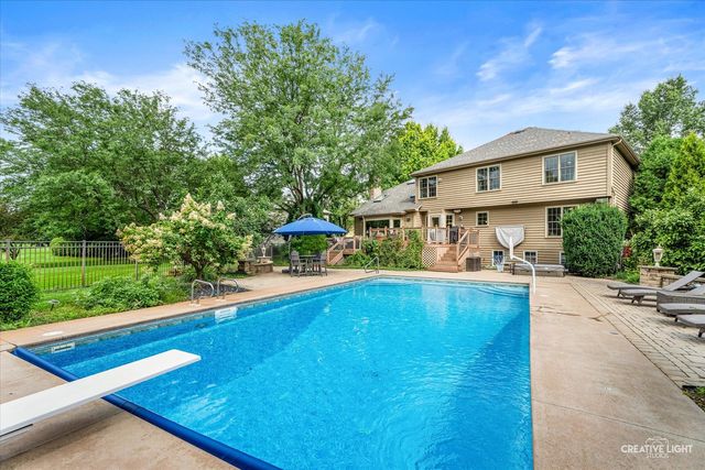23741 W Deer Chase Lane, Naperville, IL 60564