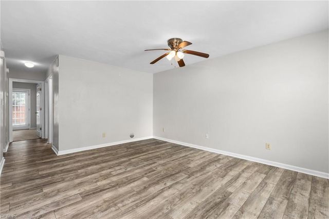 3472 Clover Meadows DR, Chesapeake, VA 23321