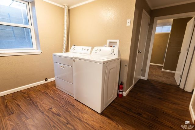 1935 Lincoln Drive, Manhattan, KS 66502