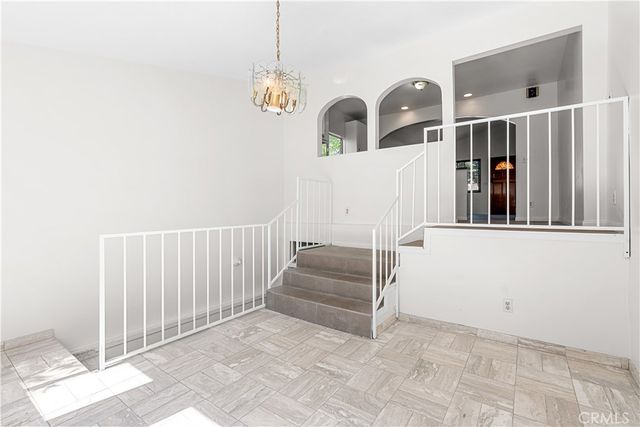 634 E Walnut, Burbank, CA 91501